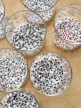 Load image into Gallery viewer, Secret Beads Message Soy Candle Workshop (2 items)