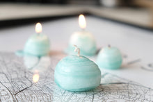 Load image into Gallery viewer, Paraffin Wax Candle Making | Sally's Room SG