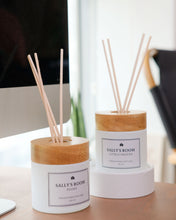Load image into Gallery viewer, Aroma Reed Diffuser 100ml | Sally&#39;s Room SG
